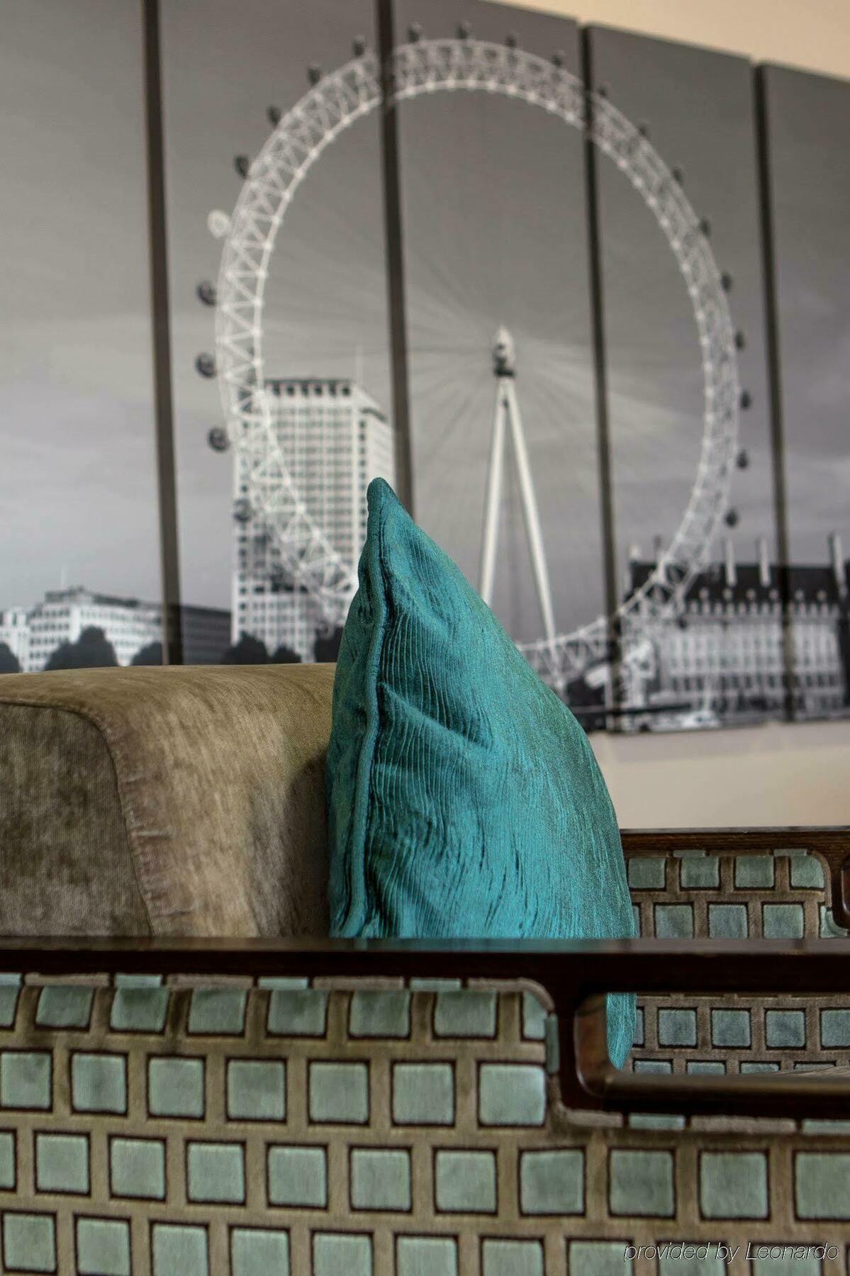 לונדון Holiday Inn Express Royal Docks, An Ihg Hotel מראה חיצוני תמונה
